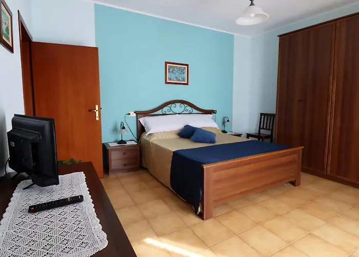 Osy Апартаменты Коррополи